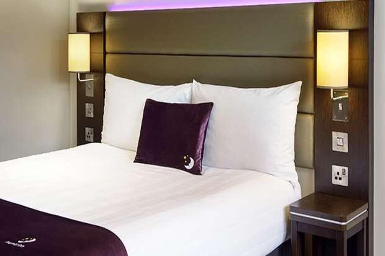 Premier Inn Wokingham Town Centre المظهر الخارجي الصورة